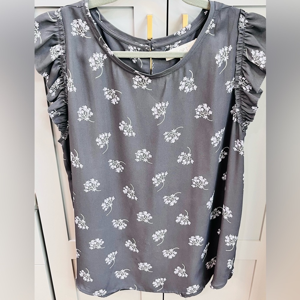Loft blouse size large